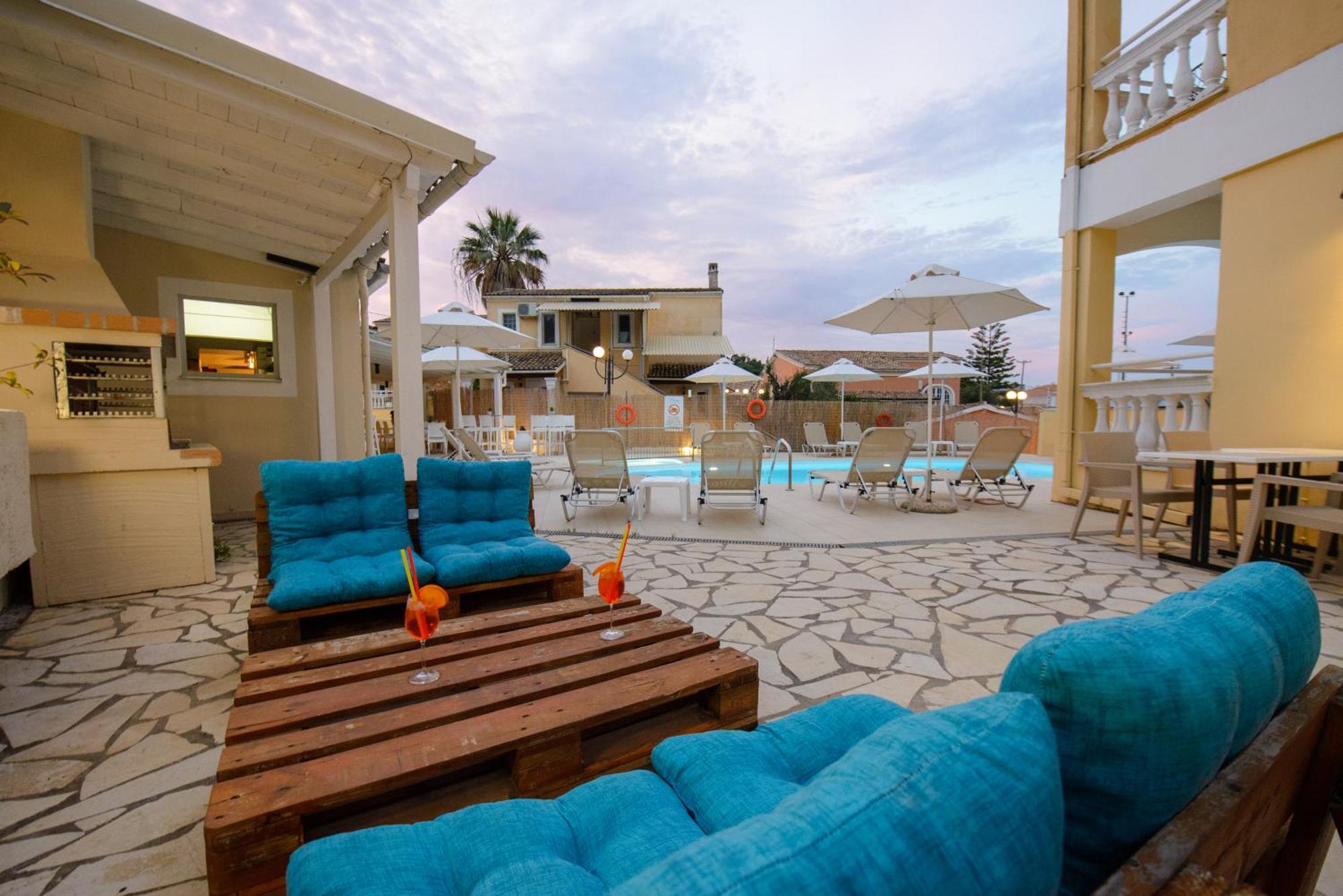 Saint Spiridon Hotel Kassiopi Ngoại thất bức ảnh