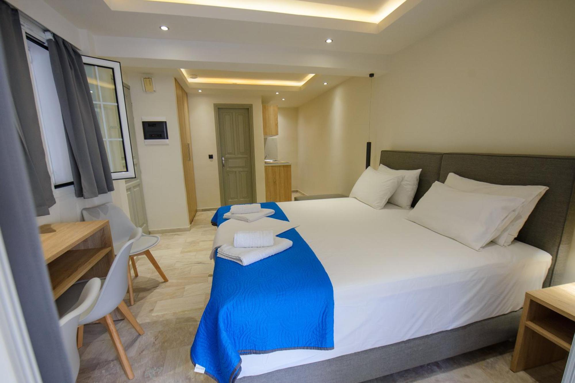 Saint Spiridon Hotel Kassiopi Ngoại thất bức ảnh
